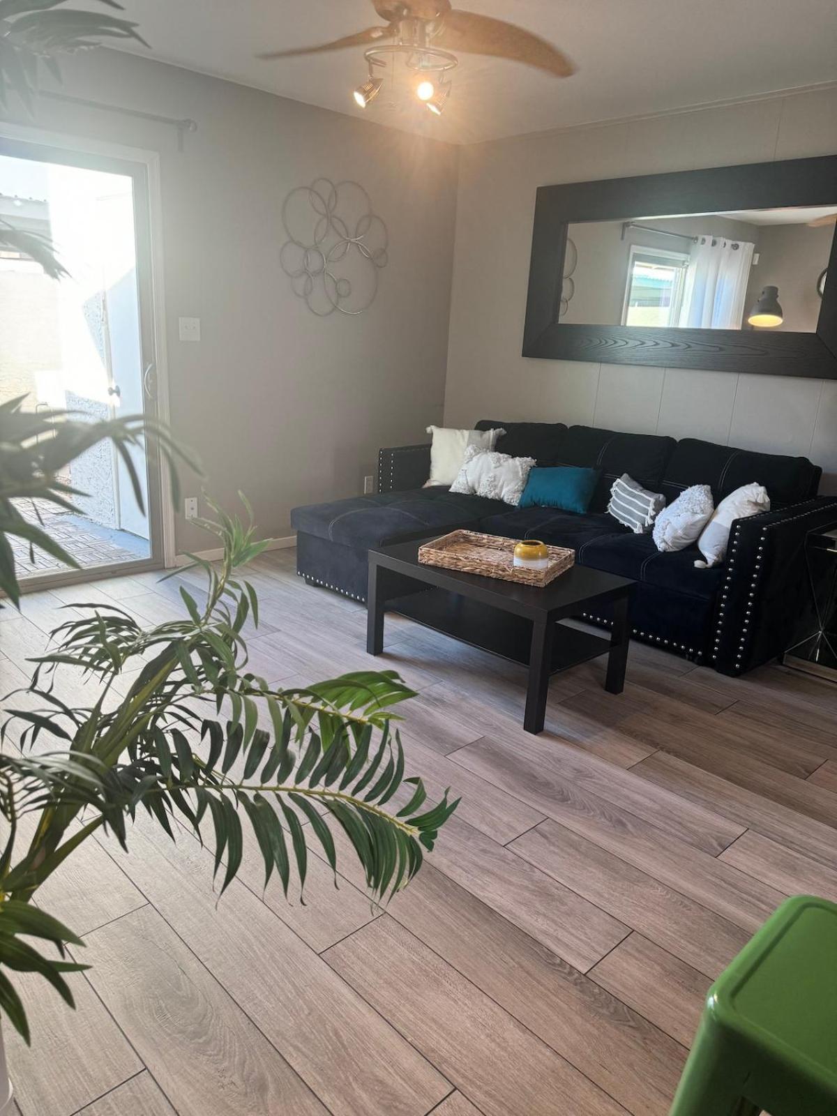 Old Town Scottsdale 2 Bedroom Gem! 외부 사진